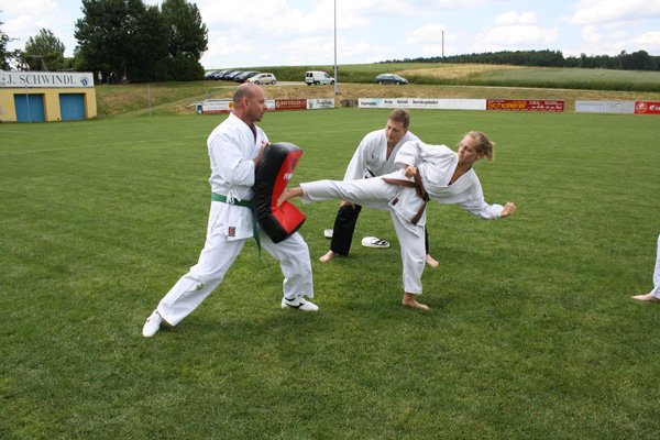 einweihungsfeier_sportheim_11_20110125_1980528354